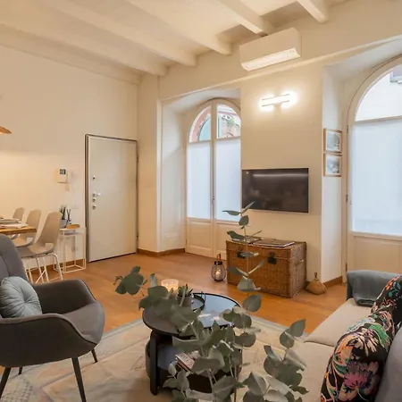 Apartment The Printers 2 By Rent Como
